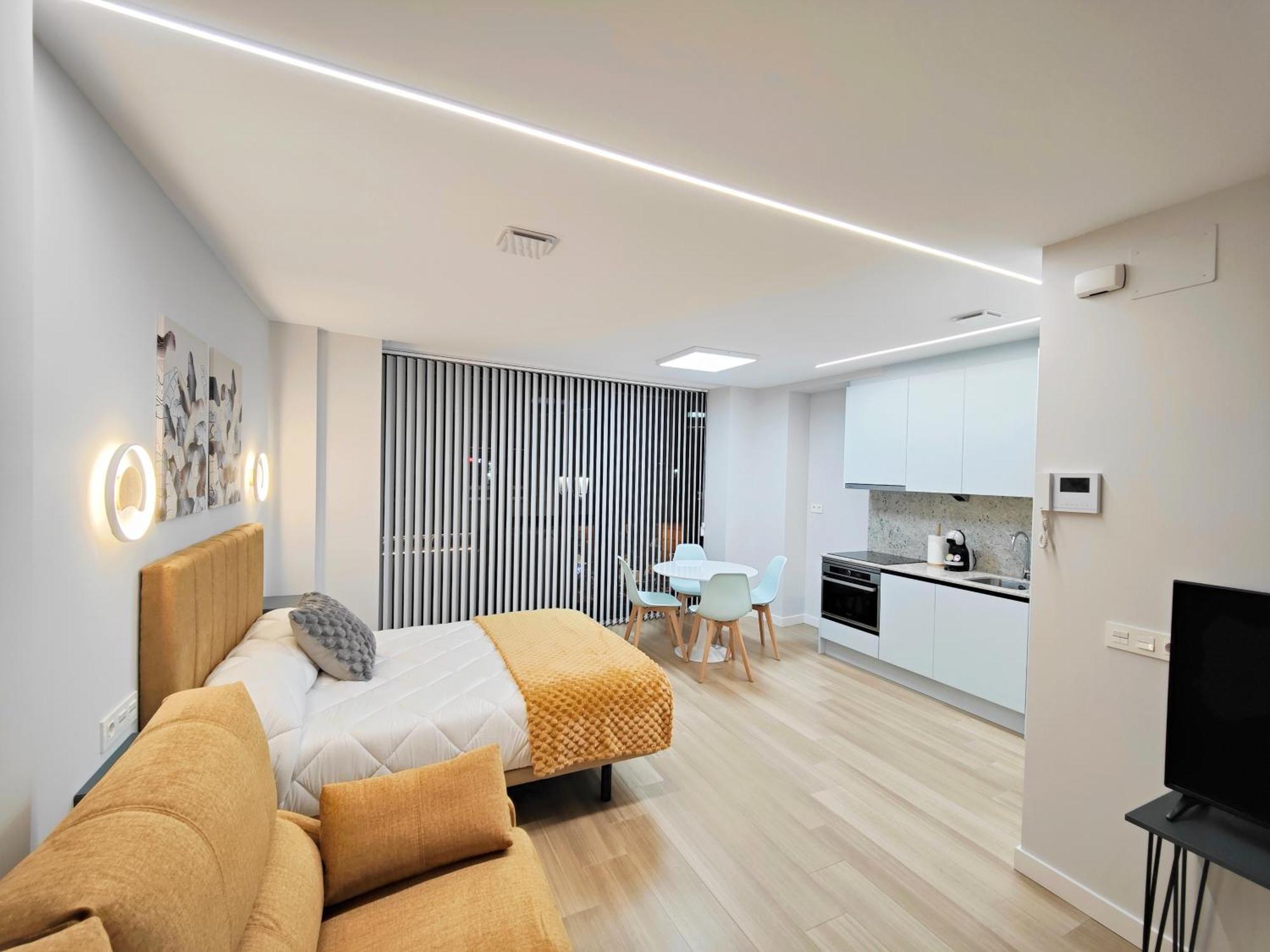 Apartamentos Centro Oviedo Caveda Luaran gambar