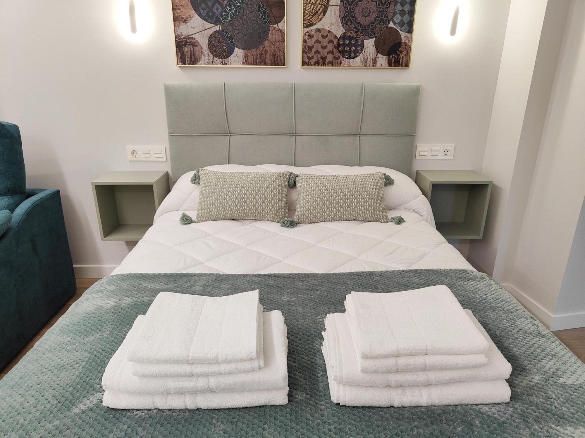 Apartamentos Centro Oviedo Caveda Luaran gambar