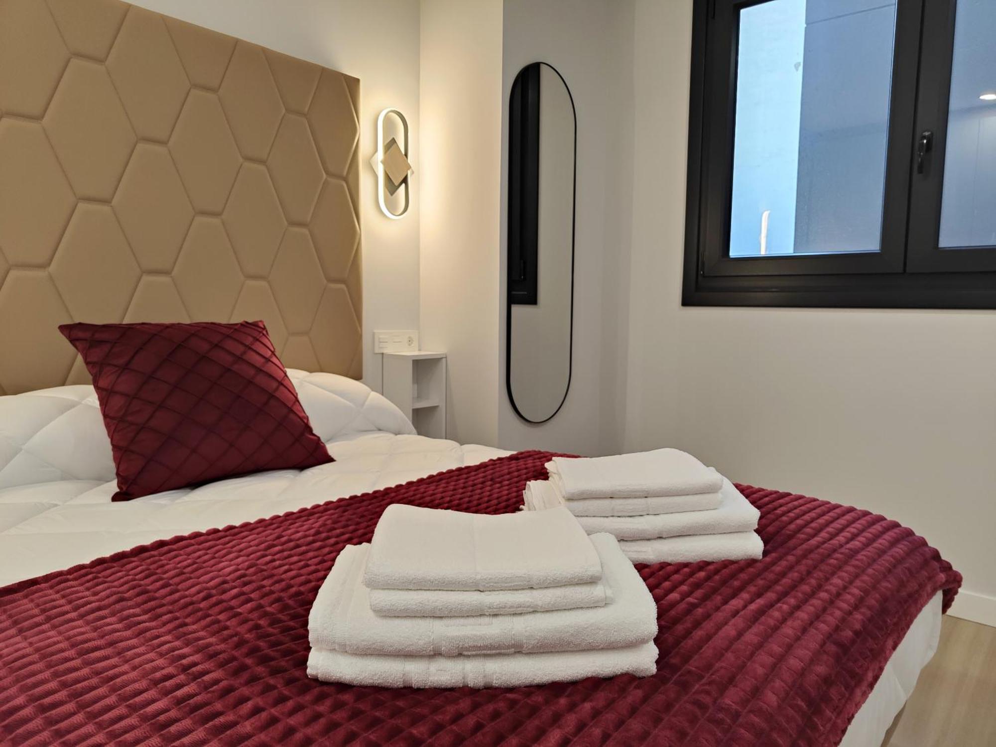 Apartamentos Centro Oviedo Caveda Luaran gambar