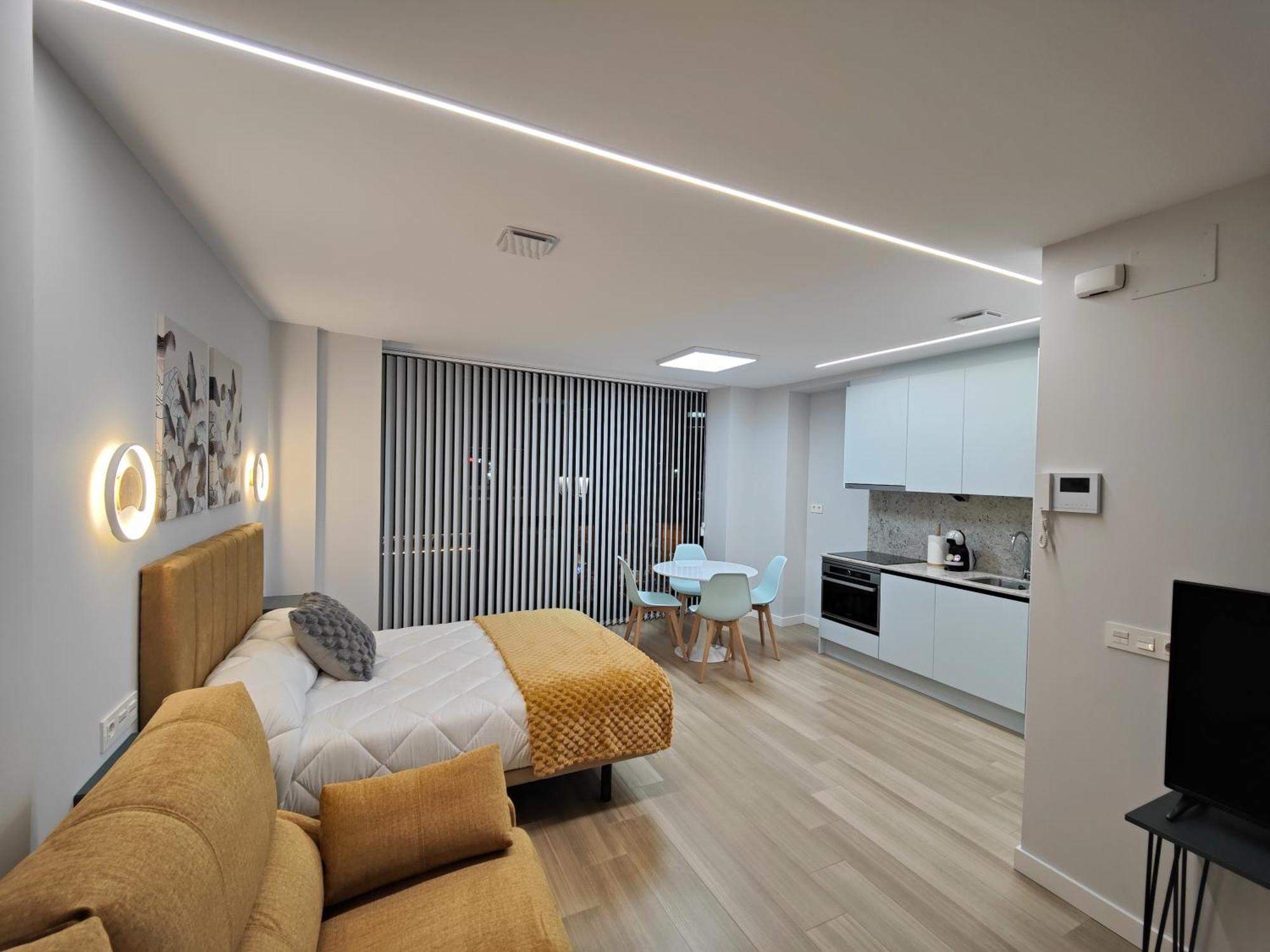 Apartamentos Centro Oviedo Caveda Luaran gambar