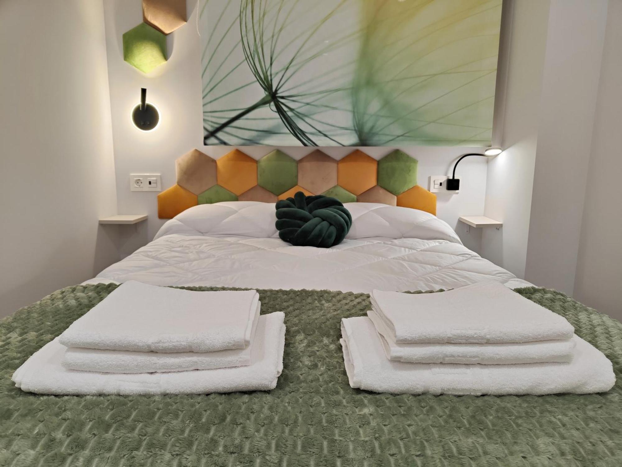 Apartamentos Centro Oviedo Caveda Luaran gambar