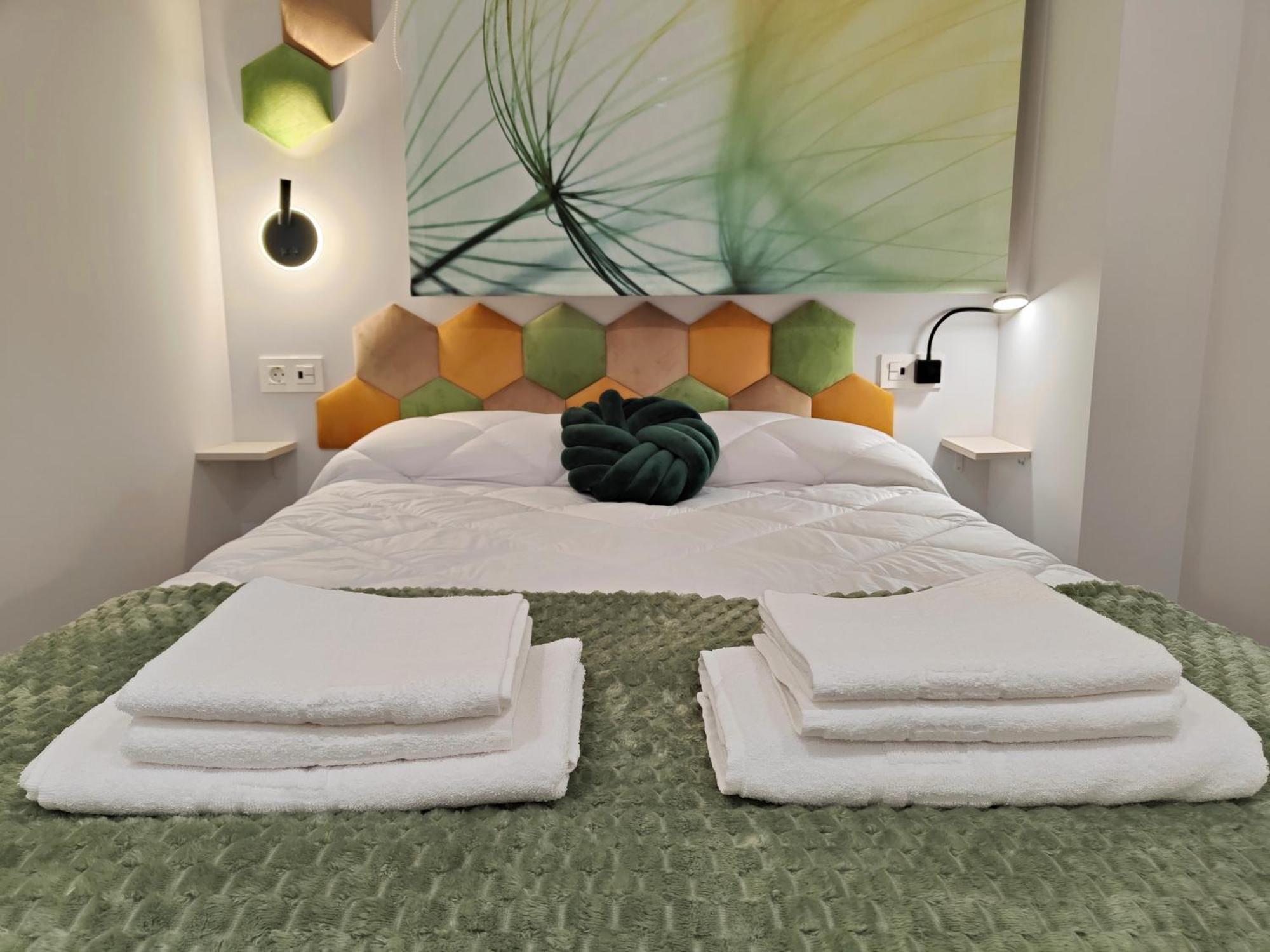 Apartamentos Centro Oviedo Caveda Luaran gambar